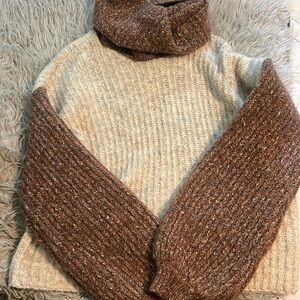 Women’s sweater